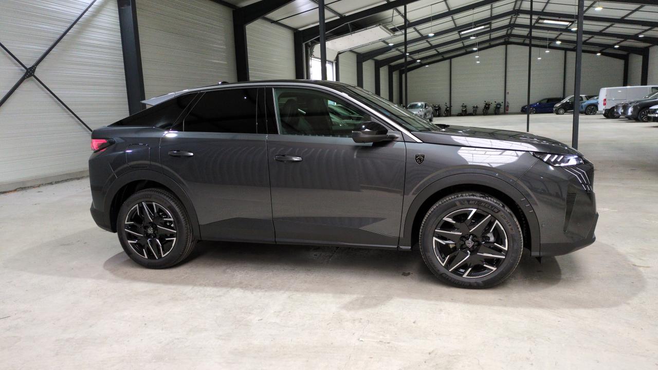 PEUGEOT 3008 NOUVEAU HYBRID 145 E-DCS6 GT + TOIT PANO + PACK 360 VISION & DRIVE ASSIST PLUS