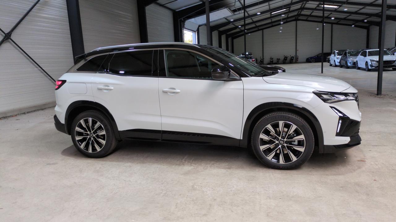 RENAULT AUSTRAL NOUVEAU FULL HYBRID E-TECH 200 CH TECHNO