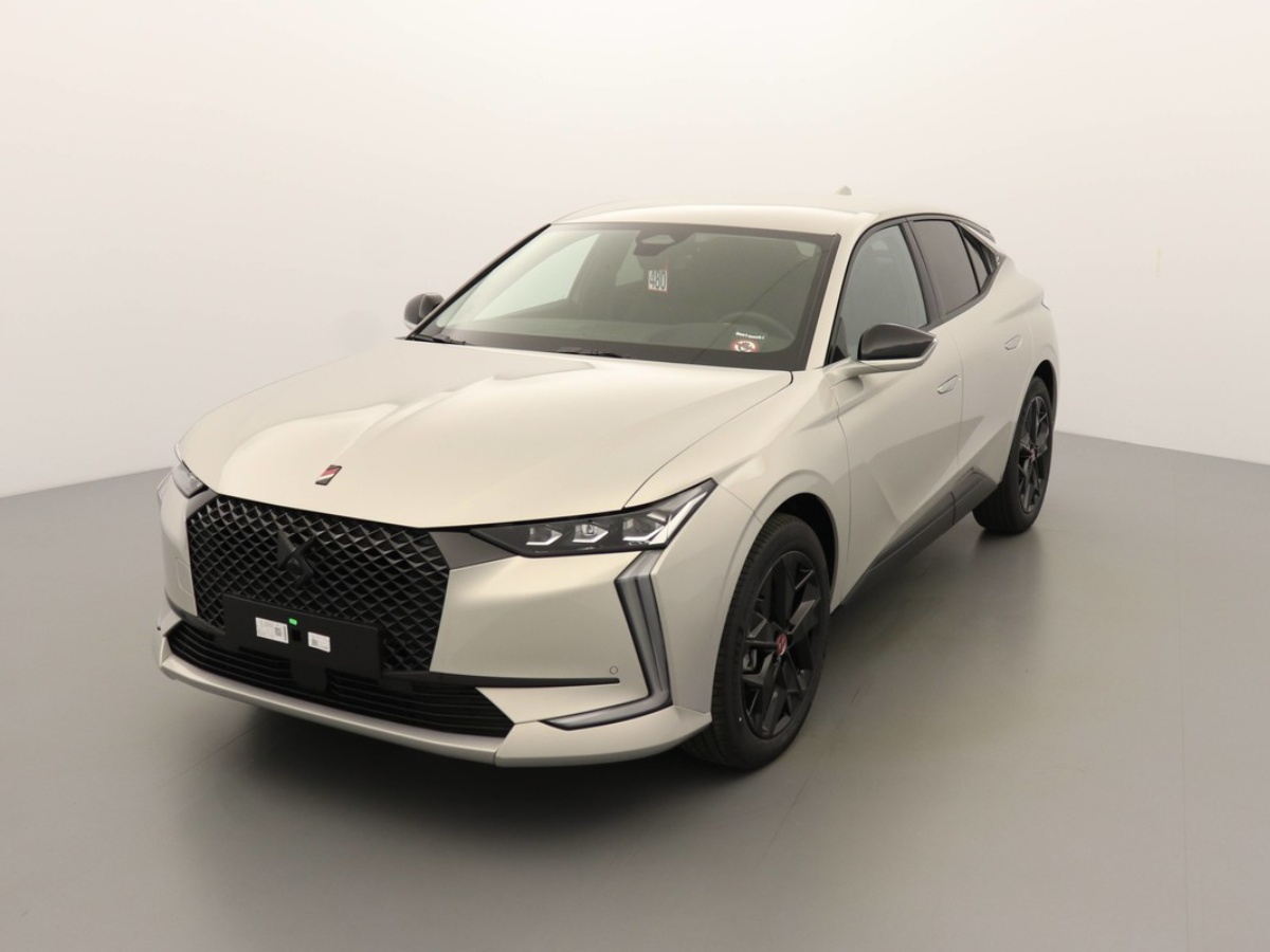 DS DS4 130CV ESS PERFORMANCE LINE+