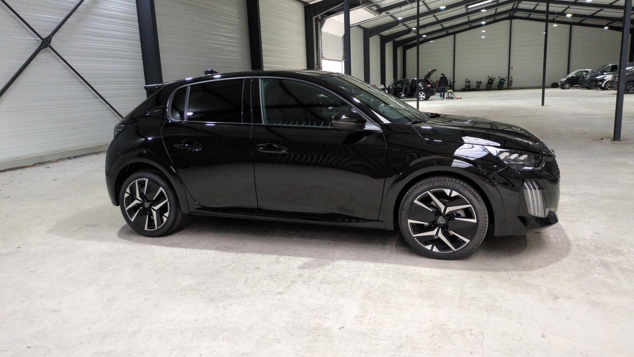 PEUGEOT 208 HYBRID 145 E-DCS6 GT + PACK VISION & NAVIGATION + PACK DRIVE ASSIST PLUS