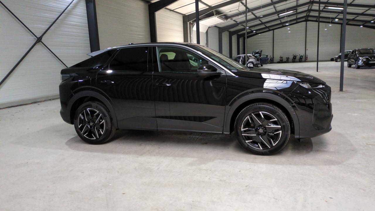 PEUGEOT 3008 NOUVEAU HYBRID 145 E-DCS6 ALLURE + PACK PANORAMIC NAVIGATION