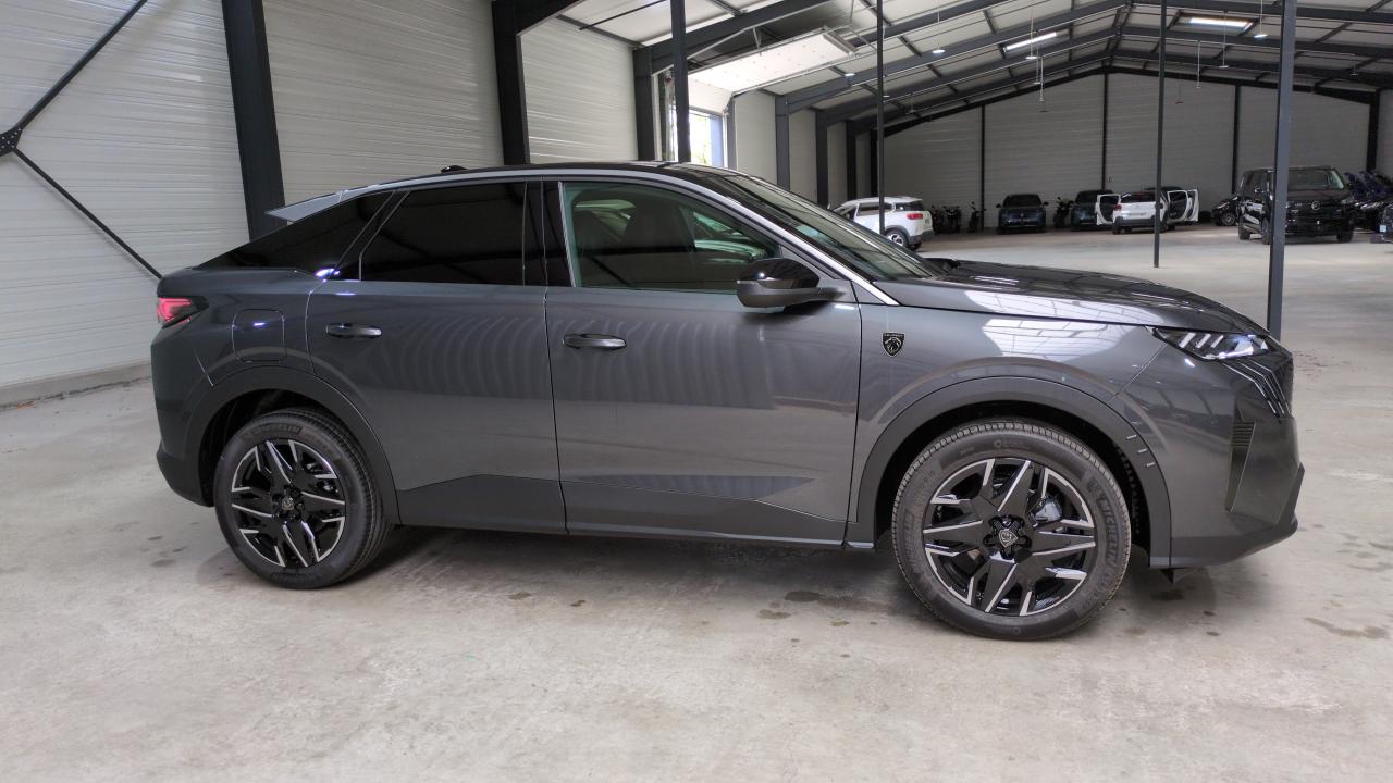 PEUGEOT 3008 NOUVEAU HYBRID 145 E-DCS6 GT