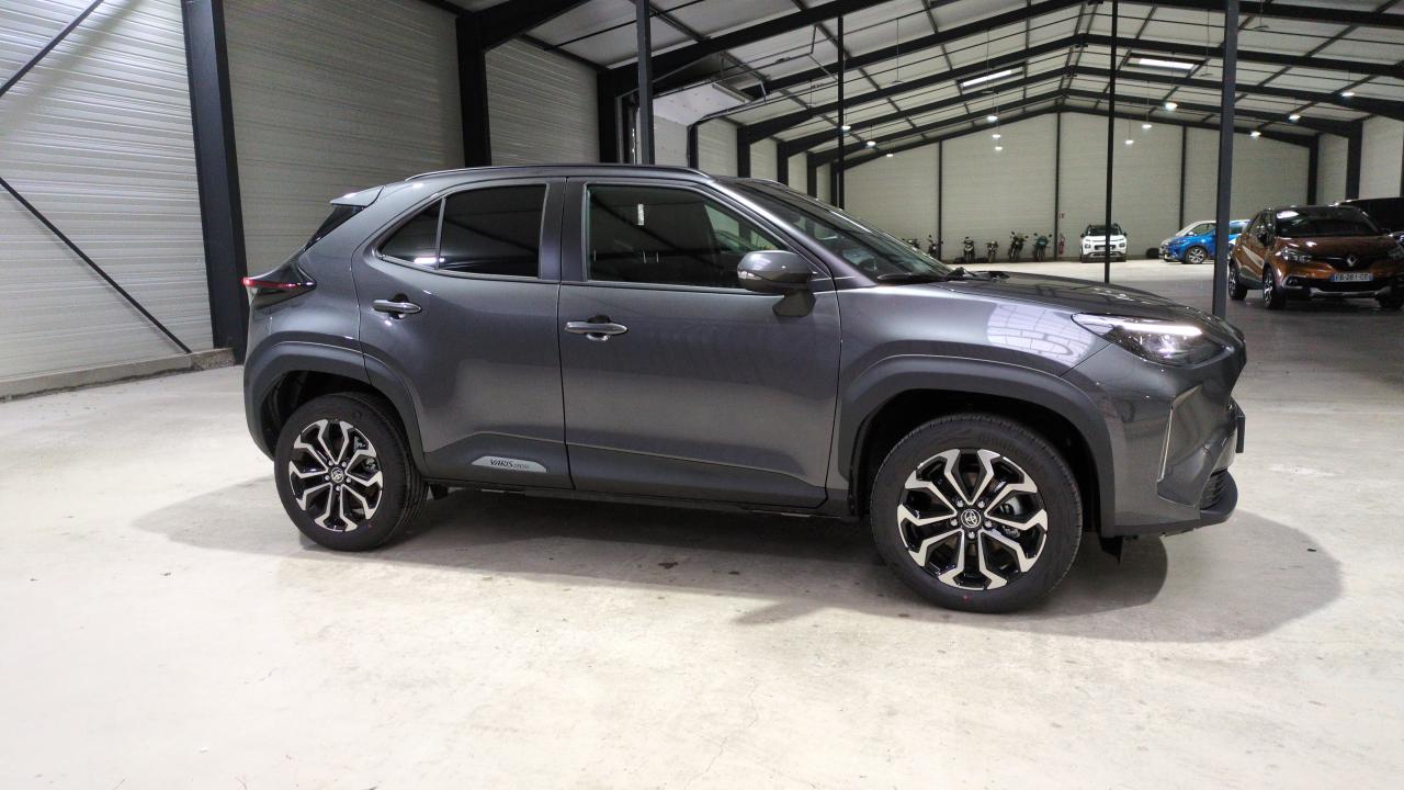 TOYOTA YARIS CROSS HYBRIDE 130H 2WD DESIGN + SIEGES CHAUFFANTS