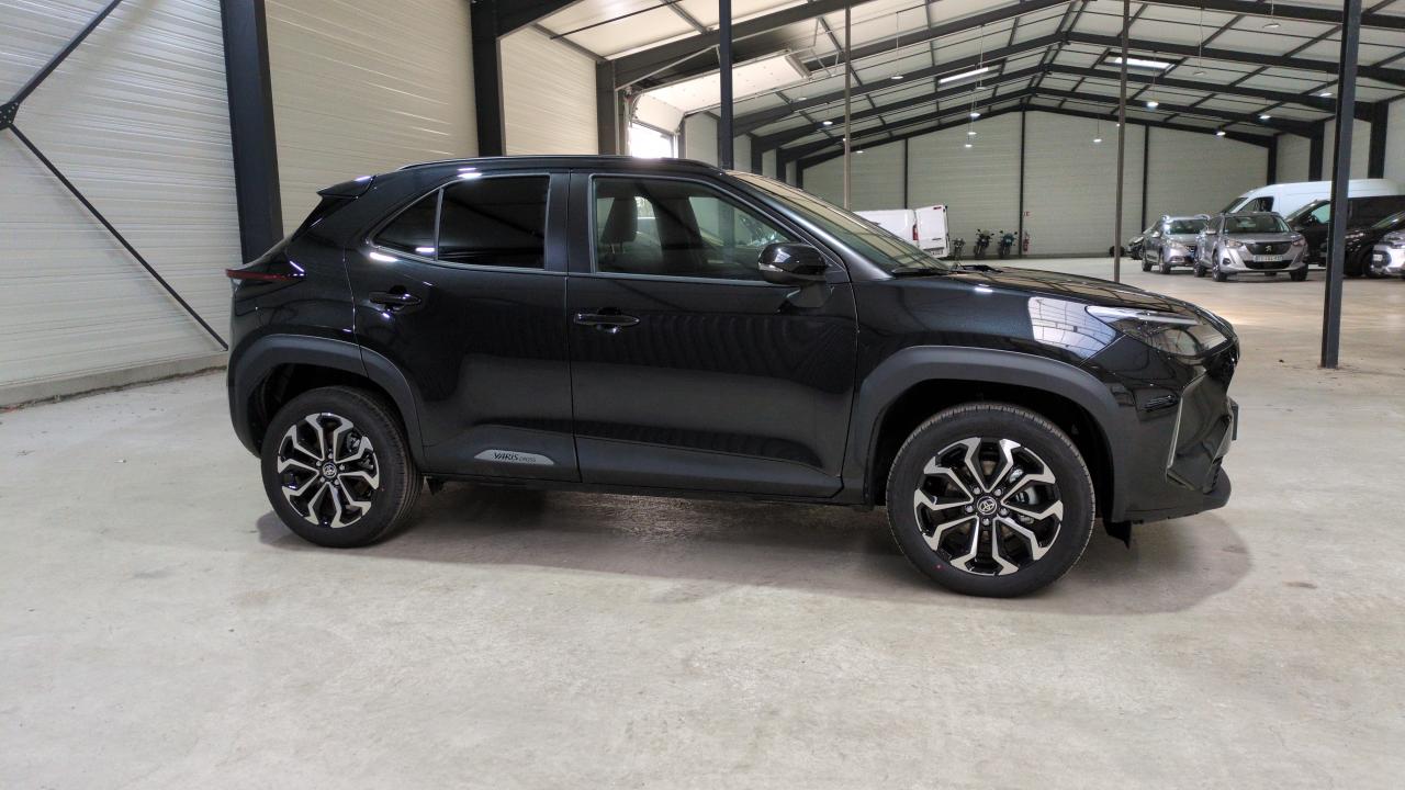 TOYOTA YARIS CROSS HYBRIDE 130H 2WD DESIGN + SIEGES CHAUFFANTS