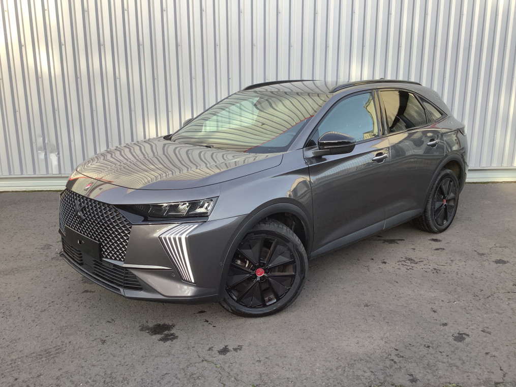 DS DS 7 BLUEHDI 130 EAT8 PERFORMANCE LINE