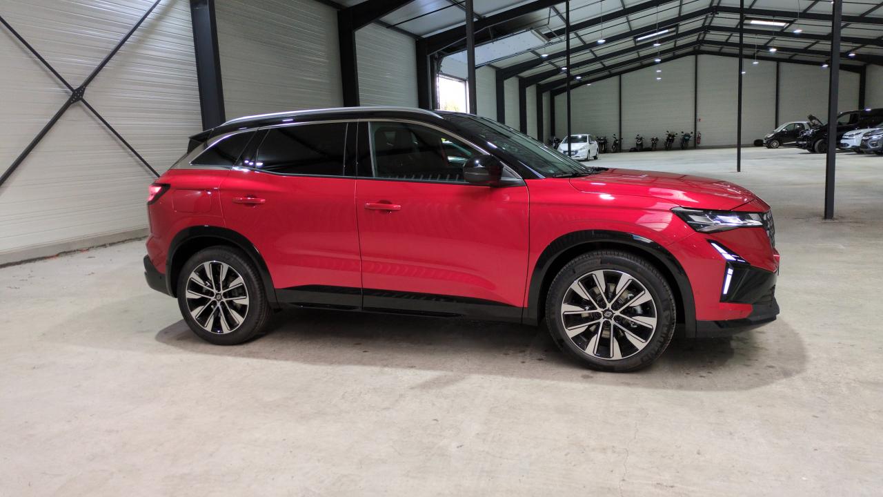 RENAULT AUSTRAL NOUVEAU FULL HYBRID E-TECH 200 CH TECHNO + SIEGES CHAUFFANTS + VOLANT CHAUFFANT