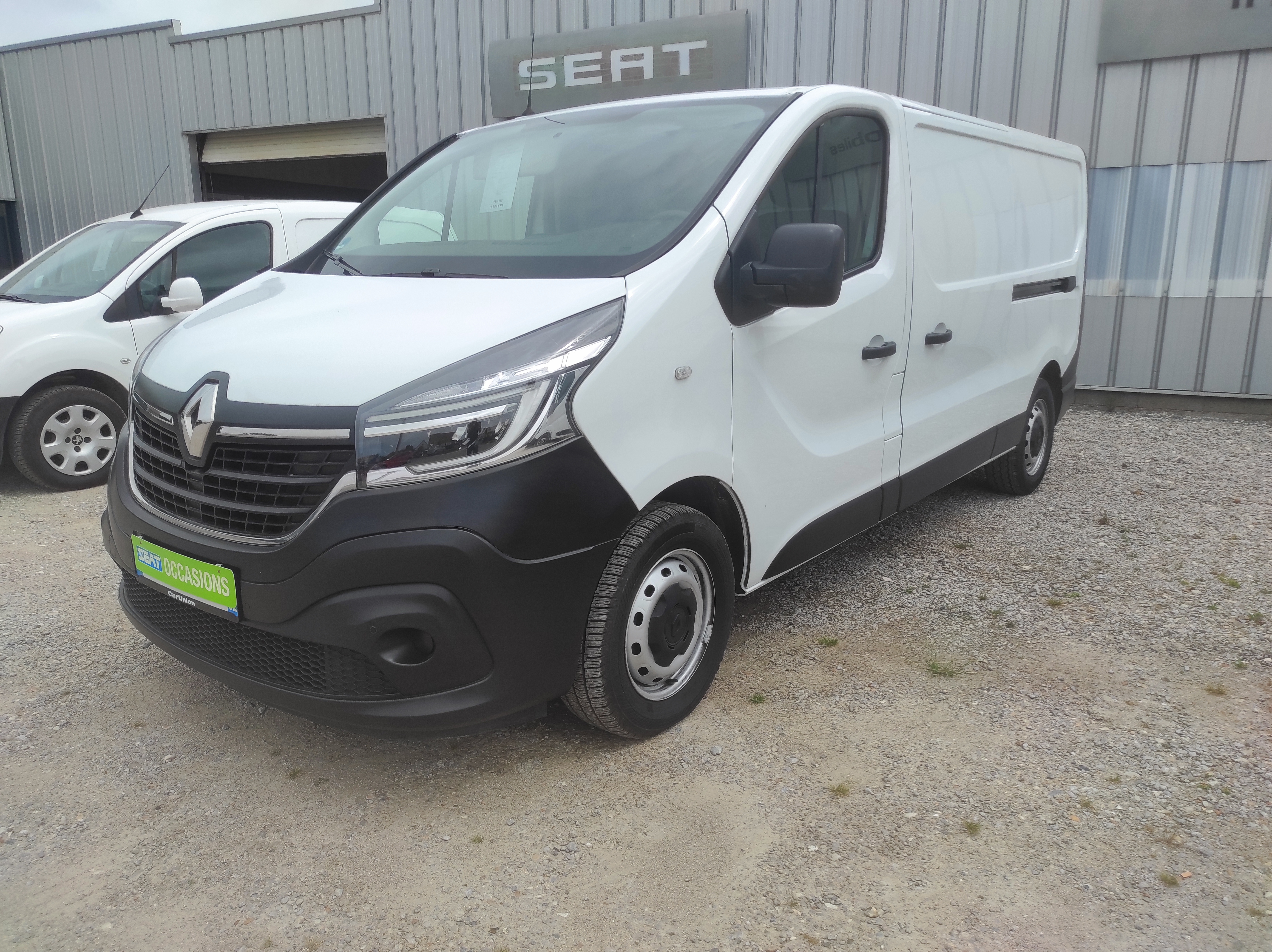 Renault TRAFIC L2H1 DOUBLE PORTE LATERALE 120 CH
