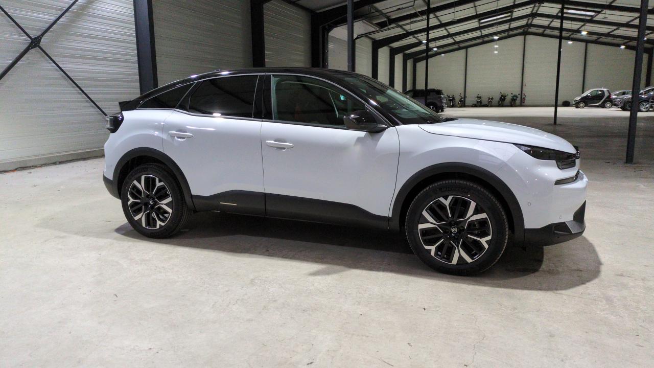 CITROEN C4 NOUVELLE HYBRIDE 145 BVA E-DCS6 MAX