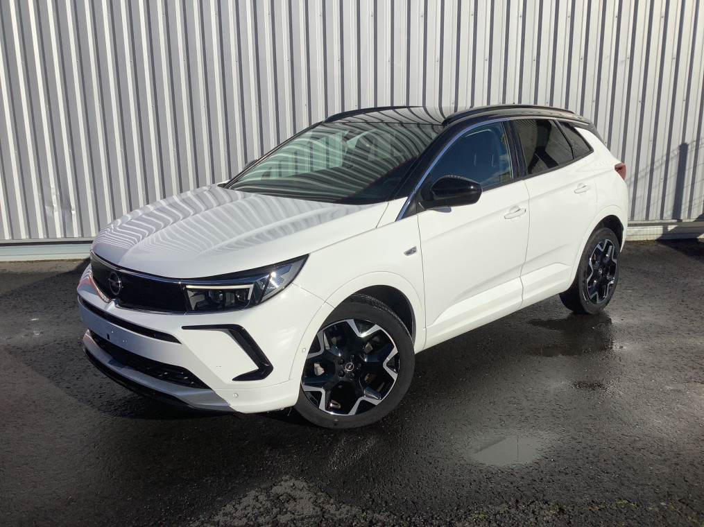 OPEL GRANDLAND 1.5 DIESEL 130 CH BVA8 ULTIMATE