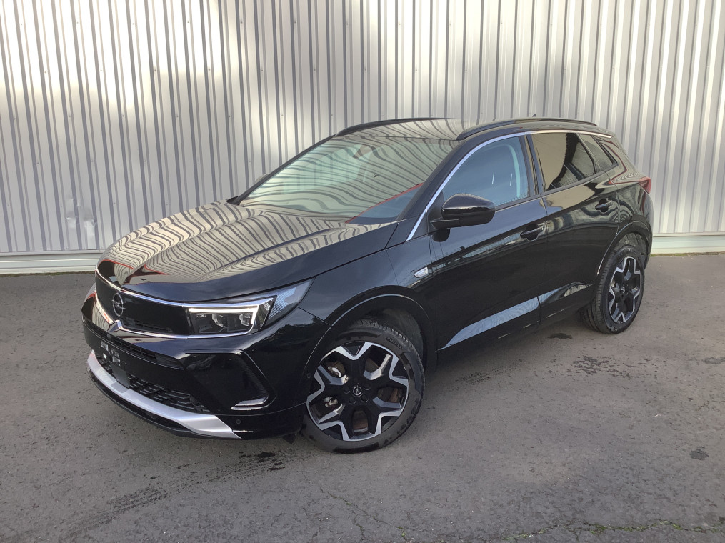 OPEL GRANDLAND 1.5 DIESEL 130 CH BVA8 ULTIMATE