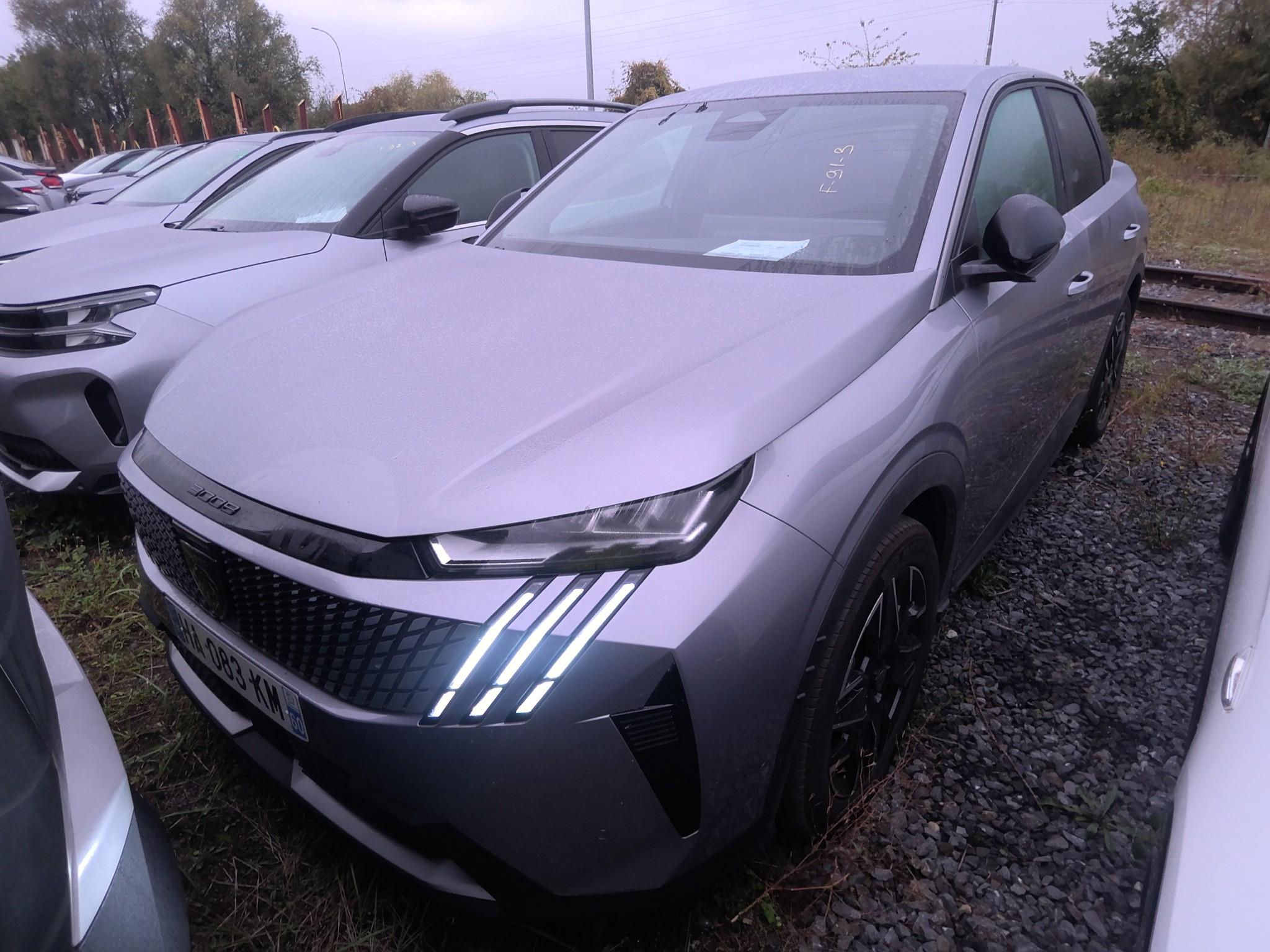 PEUGEOT 3008 HYBRID 136 E-DCS6 ALLURE