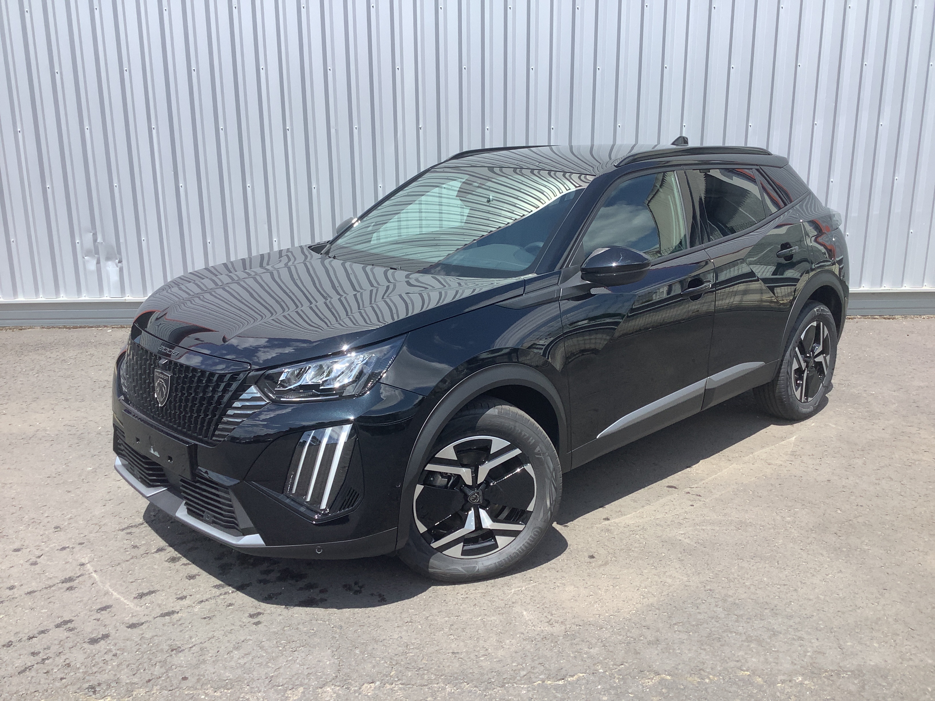 PEUGEOT 2008 HYBRID 136 E-DCS6 ALLURE