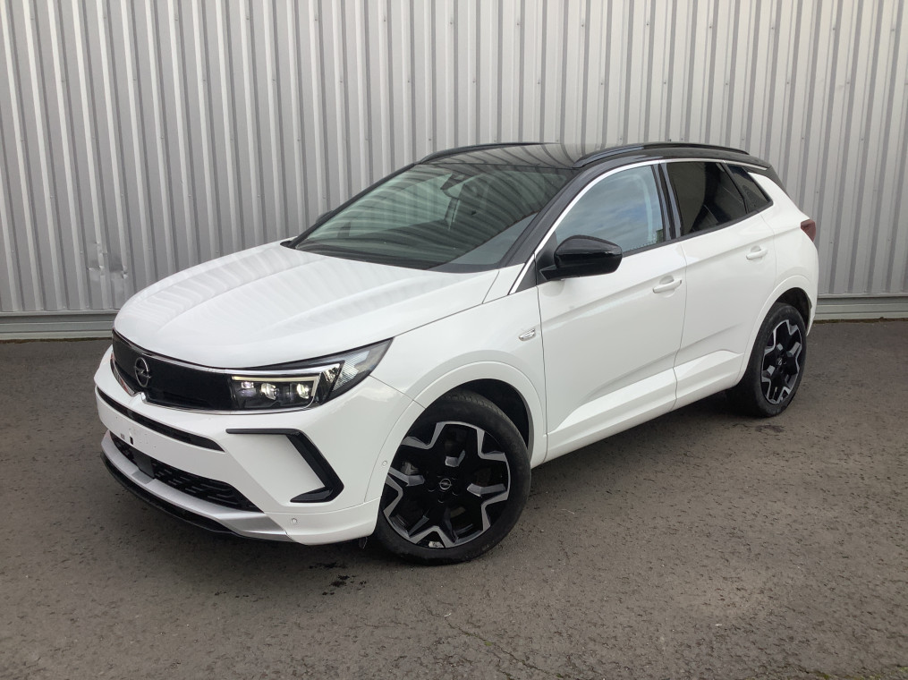 OPEL GRANDLAND 1.5 DIESEL 130 CH BVA8 ULTIMATE