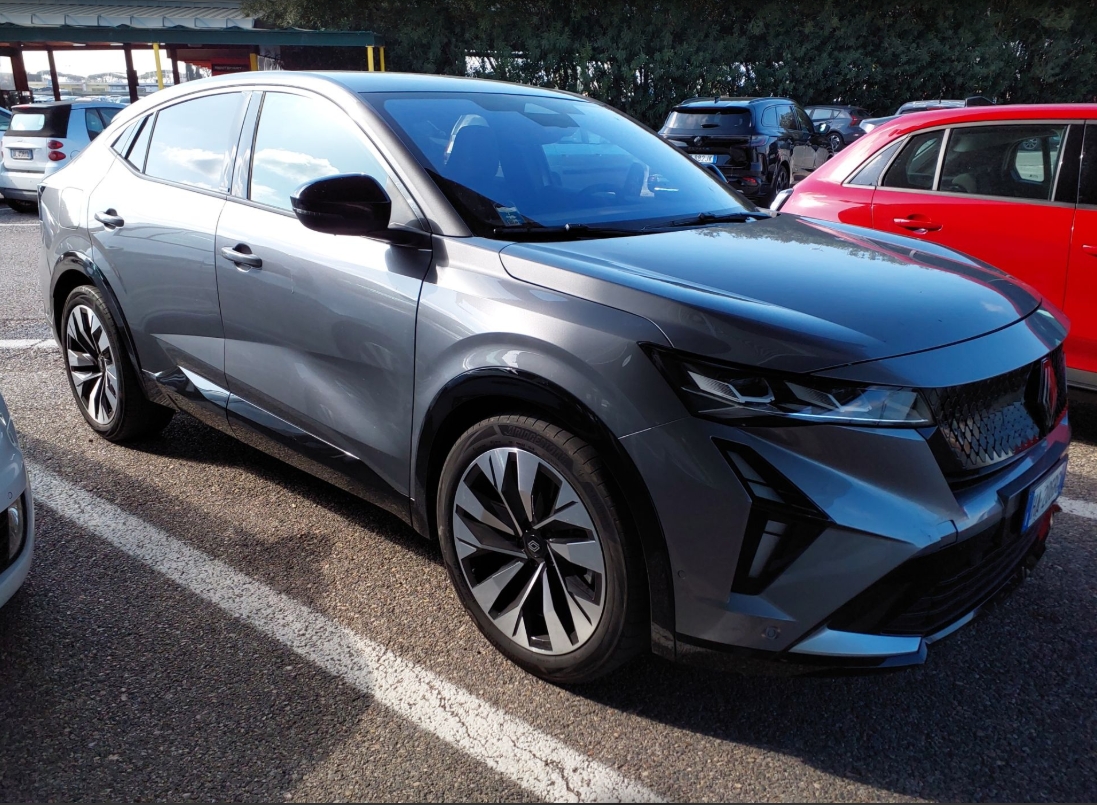 RENAULT RAFALE E-TECH FULL HYBRID 200 CH TECHNO