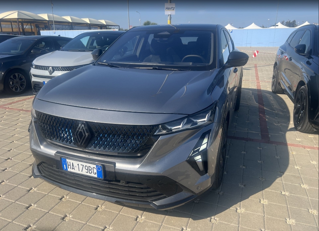 RENAULT RAFALE E-TECH FULL HYBRID 200 CH ESPRIT ALPINE