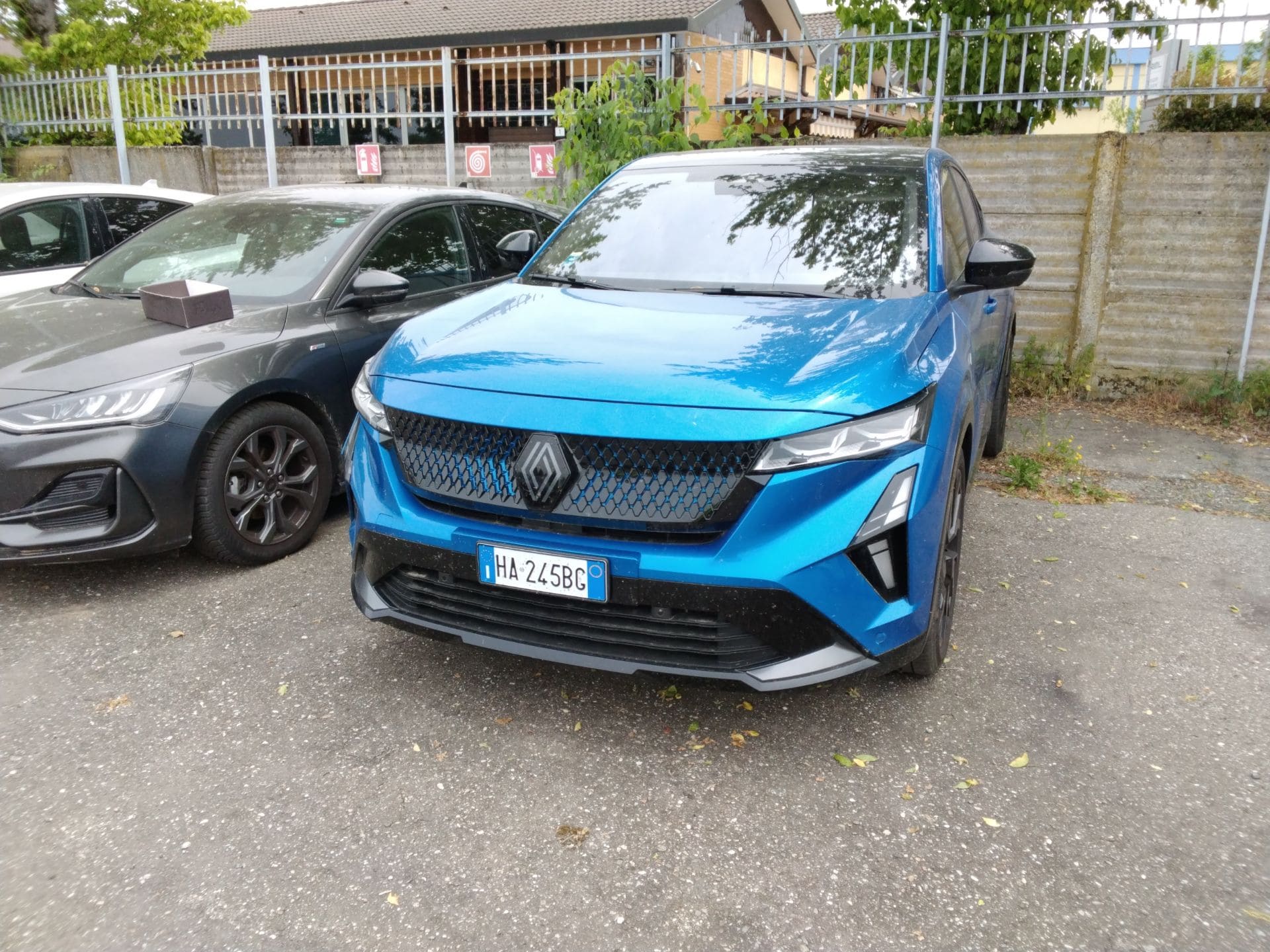 RENAULT RAFALE E-TECH FULL HYBRID 200 CH ESPRIT ALPINE