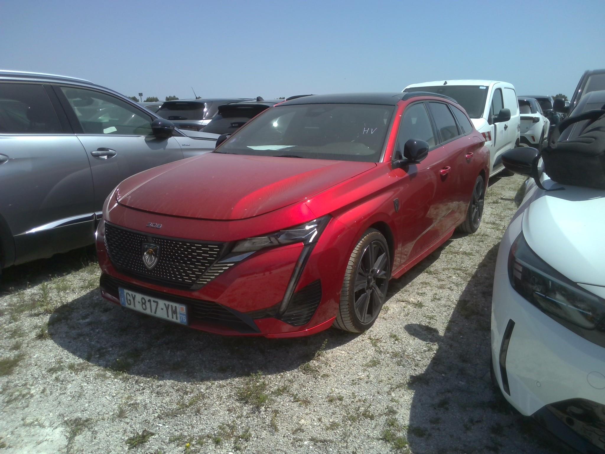 PEUGEOT 308 SW PHEV 225 E-EAT8 GT