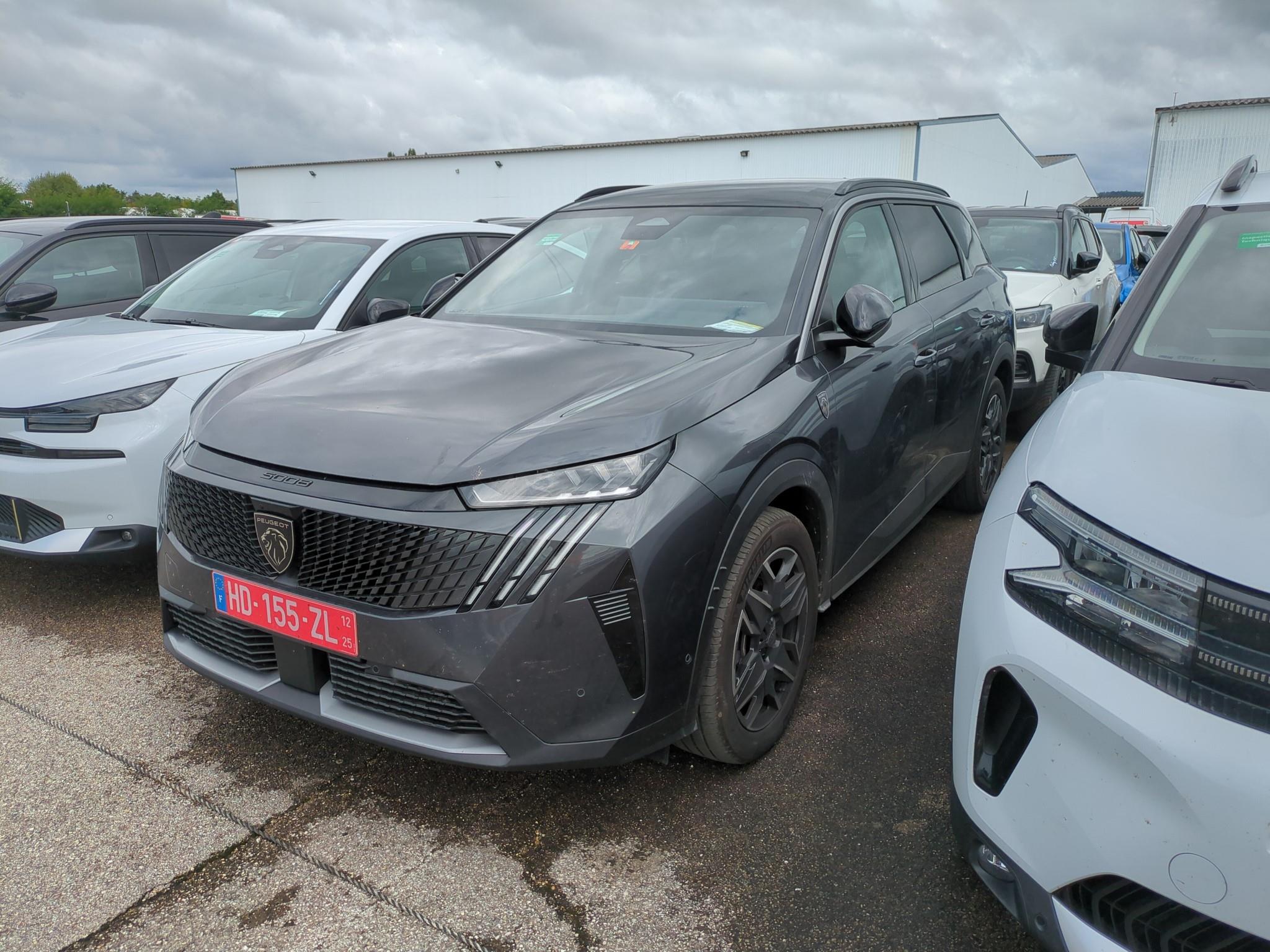 PEUGEOT 5008 HYBRID 145 CH E-DCS6 GT