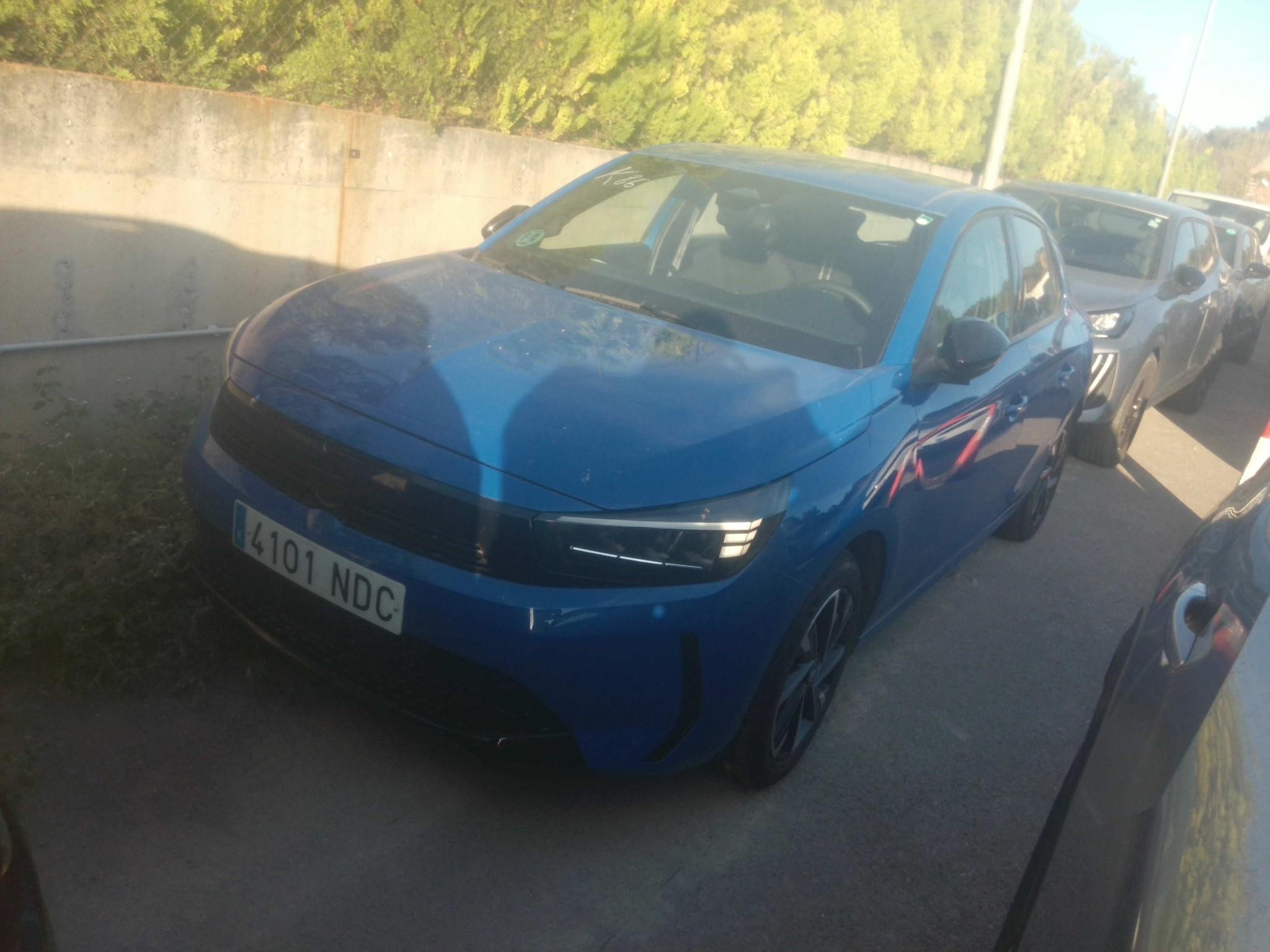 OPEL CORSA 1.2 TURBO 100 CH GS