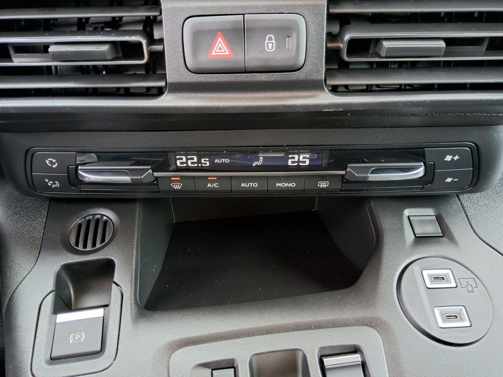Vue 21