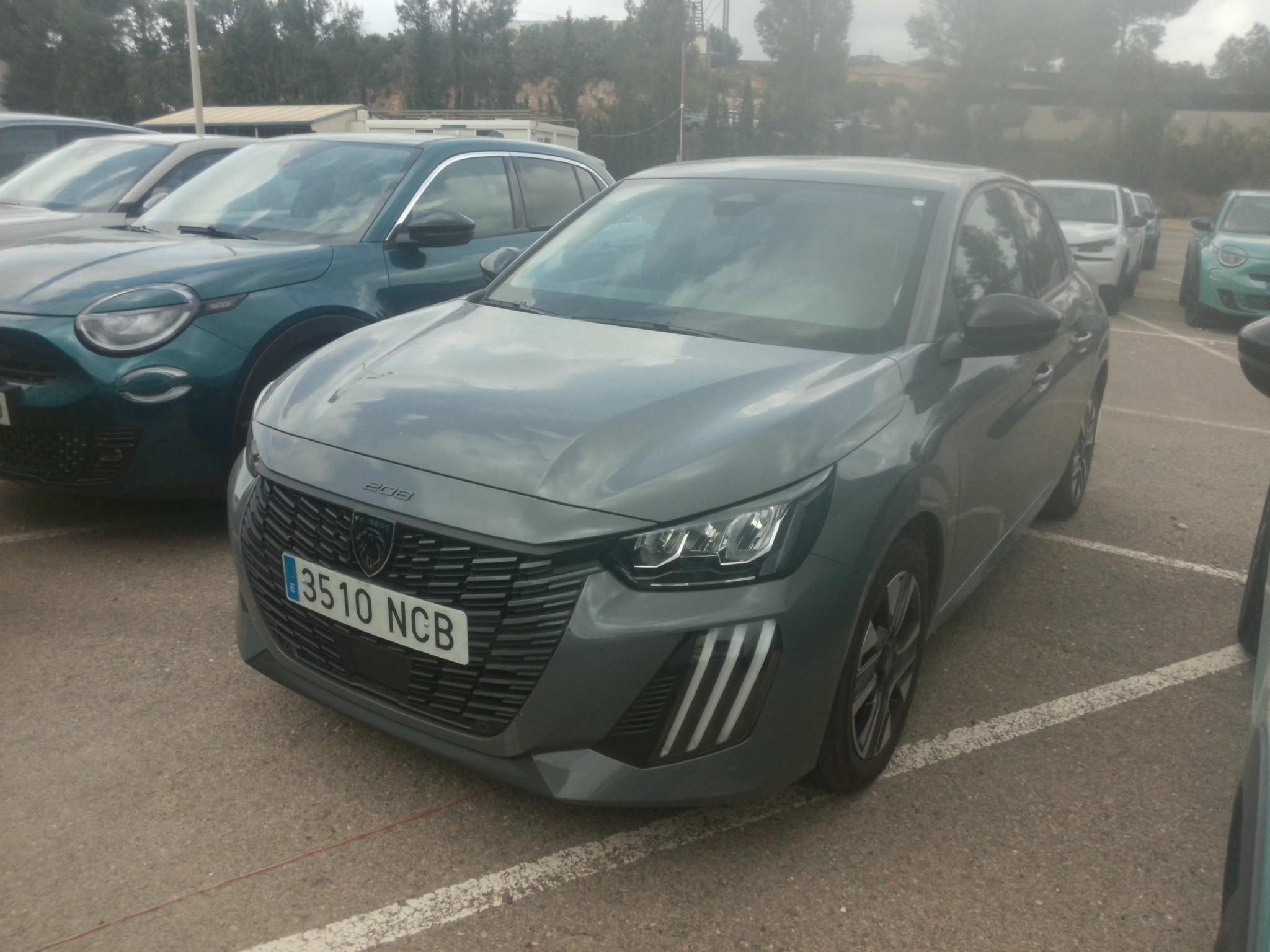 PEUGEOT 208 HYBRID 110 CH E-DCS6 ALLURE